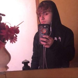 Meet your Posher, Jason